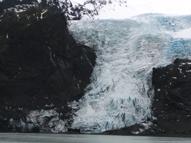 The outlet glacier under Eyjafjallajokull crater